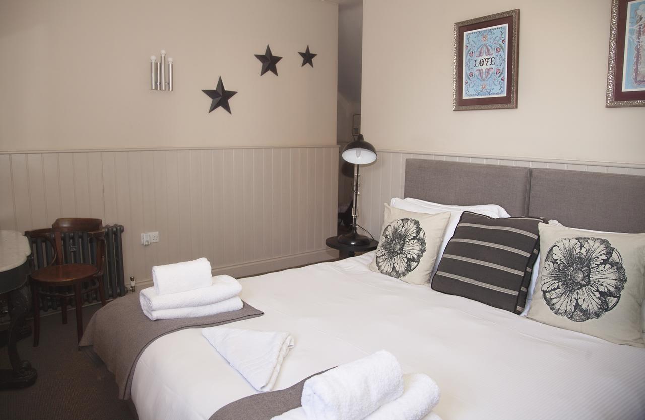 The White Hart Hotel Somerton  Eksteriør billede