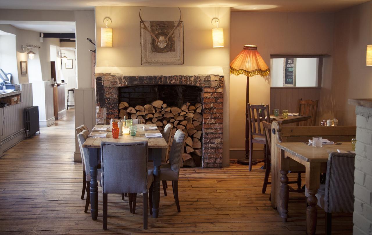 The White Hart Hotel Somerton  Eksteriør billede